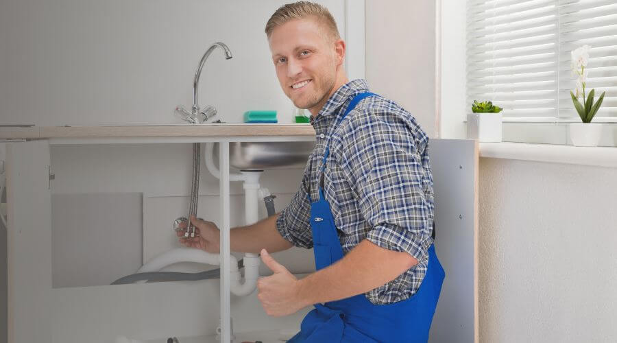 Nighttime Plumber in New Philadelphia, PA